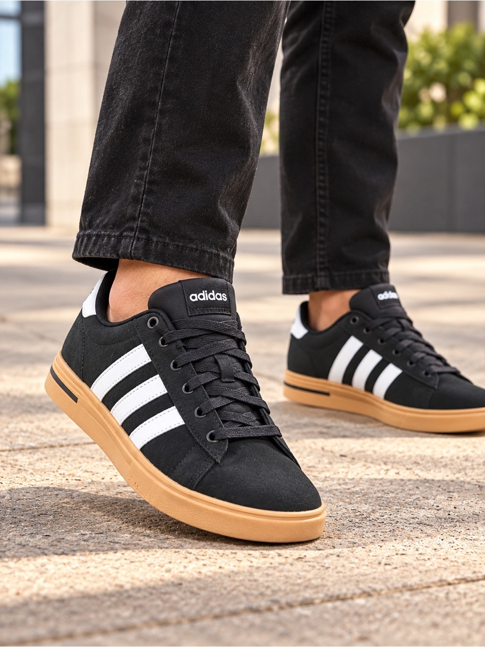 Adidas Daily 4.0 Black & White Gum Sole Sneakers | Men’s 8.5 / Women’s 9.5